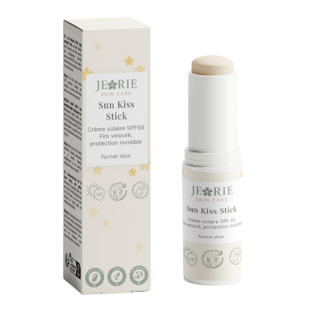 Sun Kiss Stick - Crème solaire SPF 50 format stick - Fini velouté, protection invisible - Jeorie Skin Care